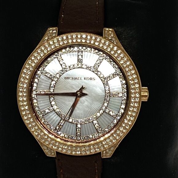 Michael Kors Kerry MK3313 Women's Brown Leather Analog Dial Quartz Watch NO139 - Picture 2 of 12